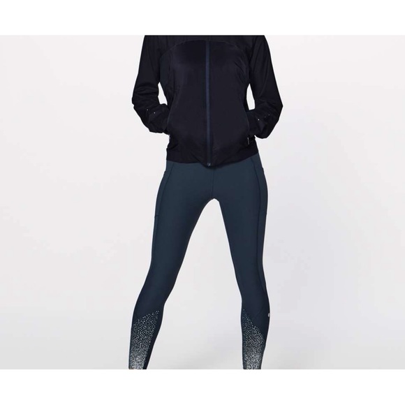 Lululemon Run On Jacket 10 Blue womens Midnight Navy Waterproof Windbreaker - Picture 11 of 16